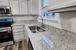 3641 Atlas Dr, Charlotte, NC 28269 - Photo 7