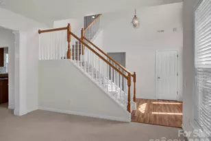 11126 Maplehurst Dr, Charlotte, NC 28277 - Photo 9