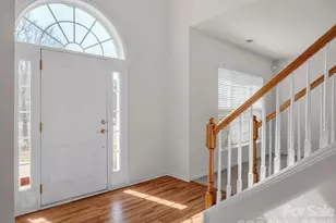 11126 Maplehurst Dr, Charlotte, NC 28277 - Photo 7