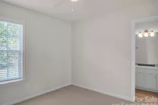 11126 Maplehurst Dr, Charlotte, NC 28277 - Photo 39