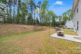 319 Shoreline Dr, New London, NC 28127 - Photo 41