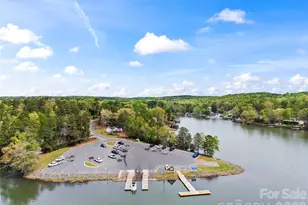 319 Shoreline Dr, New London, NC 28127 - Photo 7