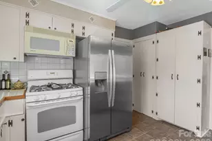 7 Rippy Hl Ln, Tryon, NC 28782 - Photo 31