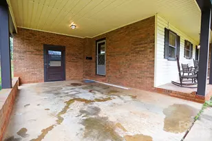 915 Woods Dr, Statesville, NC 28677 - Photo 15