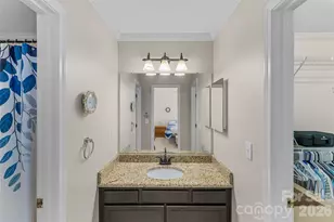 8733 Robinson Forest Dr, Charlotte, NC 28277 - Photo 27