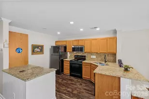 8733 Robinson Forest Dr, Charlotte, NC 28277 - Photo 13