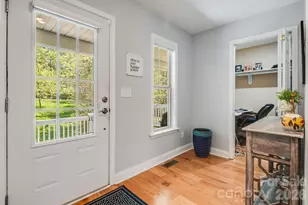 323 Daylily Dr, Hendersonville, NC 28739 - Photo 5