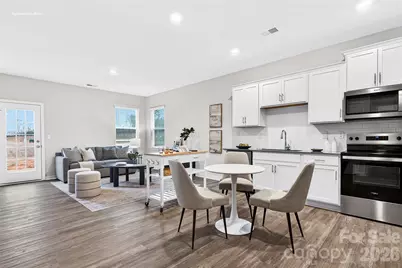 663 13th Avenue Drive NE, Hickory, NC 28601 - Photo 1