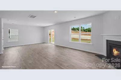 667 13th Avenue Drive NE, Hickory, NC 28601 - Photo 9