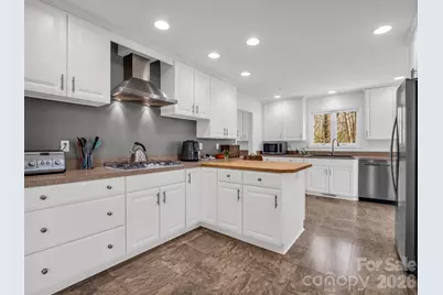 218 Frazier Road, Brevard, NC 28712 - Photo 15