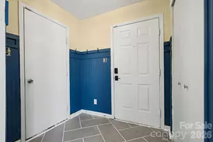 2648 Stream Bank Dr, Charlotte, NC 28269 - Photo 13