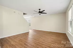 2648 Stream Bank Dr, Charlotte, NC 28269 - Photo 9