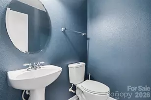 2648 Stream Bank Dr, Charlotte, NC 28269 - Photo 15