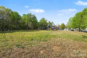 2648 Stream Bank Dr, Charlotte, NC 28269 - Photo 29