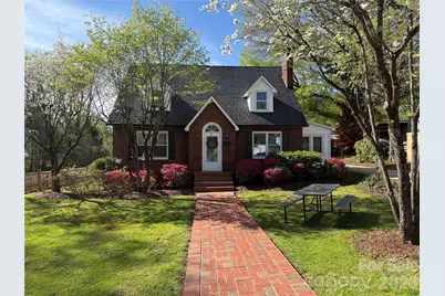 110 Lincoln Avenue, Marion, NC 28752 - Photo 1