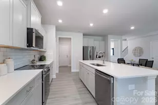 1010 Penarth Ct, Catawba, NC 28609 - Photo 17