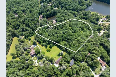 34 Oak Gate Drive, Hendersonville, NC 28739 - Photo 3