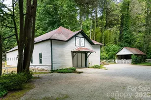 2531 Little River Rd, Hendersonville, NC 28739 - Photo 45