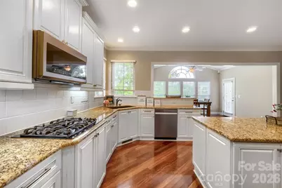 844 Clonmel Drive, Matthews, NC 28104 - Photo 9