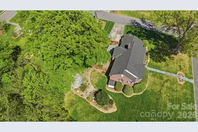 300 W 11th Avenue, Gastonia, NC 28052 - Photo 47