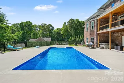 [Address not provided], Charlotte, NC 28269 - Photo 3