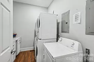 [Address not provided], Charlotte, NC 28269 - Photo 11