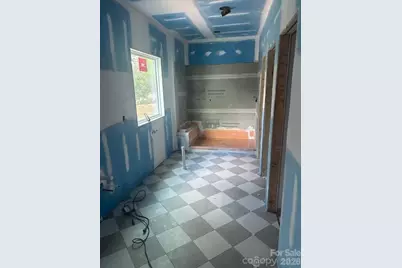 4020 Avalon Avenue, Charlotte, NC 28208 - Photo 5