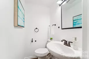 7200 Rollingridge Dr, Charlotte, NC 28211 - Photo 15