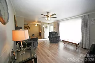 202 Coker Ct, York, SC 29745 - Photo 3