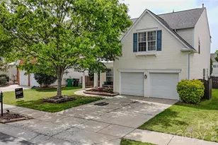 3001 Azalea Hills Dr, Charlotte, NC 28262 - Photo 1