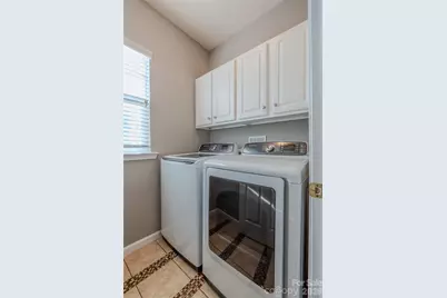 3001 Azalea Hills Drive, Charlotte, NC 28262 - Photo 19