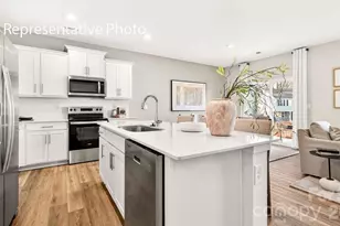 1329 Lily Dr, Richburg, SC 29729 - Photo 3