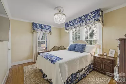 406 N Green Street, Morganton, NC 28655 - Photo 15