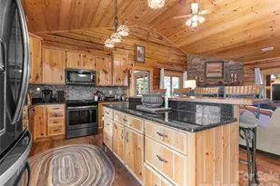 153 Brandy Rdg, Brevard, NC 28712 - Photo 11