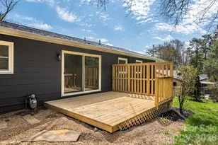 8 Hillview Rd, Asheville, NC 28805 - Photo 9