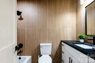 8 Hillview Rd, Asheville, NC 28805 - Photo 29