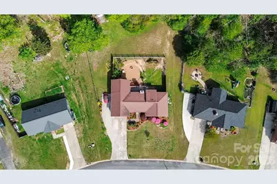 496 Majestic Court SE, Concord, NC 28025 - Photo 33