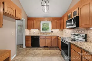 496 Majestic Ct SE, Concord, NC 28025 - Photo 7