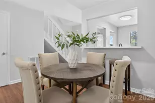 8214 Circle Tree Ln, Charlotte, NC 28277 - Photo 13