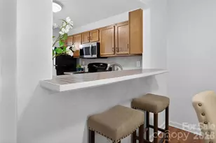 8214 Circle Tree Ln, Charlotte, NC 28277 - Photo 11