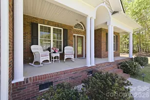 516 Flying Eagle Dr, Clover, SC 29710 - Photo 7