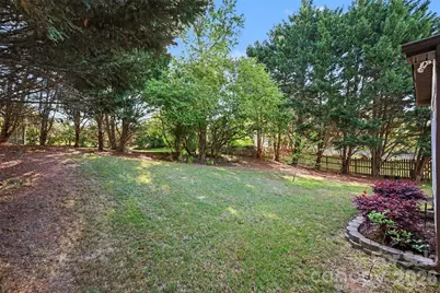 9144 Linden Tree Lane, Charlotte, NC 28277 - Photo 35