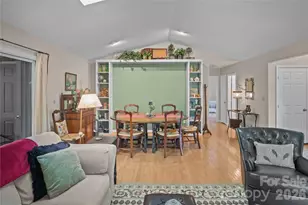 335 Melrose Ave, Tryon, NC 28782 - Photo 11