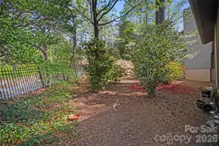 335 Melrose Ave, Tryon, NC 28782 - Photo 7