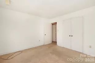 2000 Lawton Bluff Rd, Charlotte, NC 28226 - Photo 19