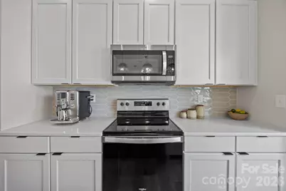 513 Strong Avenue, Charlotte, NC 28205 - Photo 17