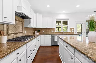 2805 Julian Glen Cir, Waxhaw, NC 28173 - Photo 15