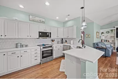 16515 Amberside Road E, Cornelius, NC 28031 - Photo 11