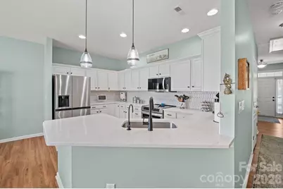 16515 Amberside Road E, Cornelius, NC 28031 - Photo 13