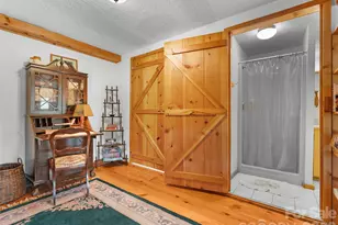 178 Table Rock Dr, Saluda, NC 28773 - Photo 29
